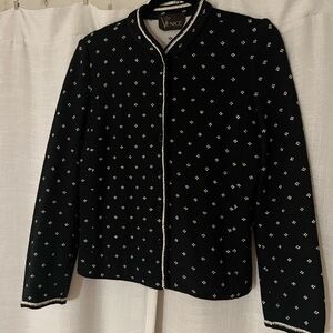 Vintage Black and Cream Cardigan with Classic Collar and Fitted Silhouette